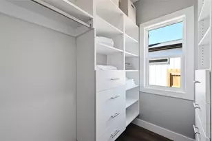 2015 Applewood Dr, Lockhart, TX 78644 - Photo 18