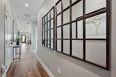 2015 Applewood Drive, Lockhart, TX 78644 - Photo 4