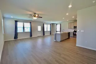 10400 Alemoor Dr, Austin, TX 78747 - Photo 2