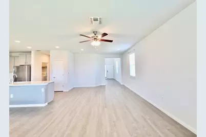 10400 Alemoor Drive, Austin, TX 78747 - Photo 4