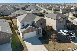 457 Bedford Falls Ln, Jarrell, TX 76537 - Photo 38