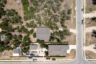 134 Plumeria Dr, Dale, TX 78616 - Photo 2