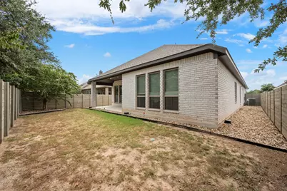 1113 Round Mountain Pass, Georgetown, TX 78628 - Photo 34