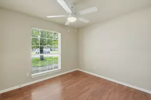 3405 Crystal Cir, Taylor, TX 76574 - Photo 12