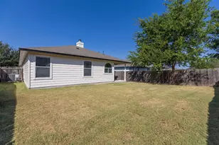 335 Altamont St, Hutto, TX 78634 - Photo 36