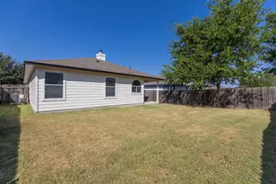 335 Altamont St, Hutto, TX 78634 - Photo 36