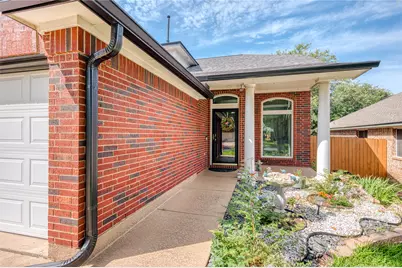 8325 Osborne Drive, Austin, TX 78729 - Photo 4