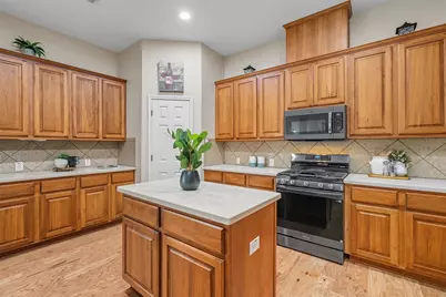 19913 Dornick Hills Lane, Pflugerville, TX 78660 - Photo 14