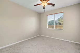 19913 Dornick Hills Ln, Pflugerville, TX 78660 - Photo 26