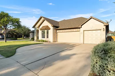 19913 Dornick Hills Lane, Pflugerville, TX 78660 - Photo 2