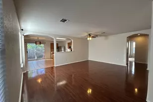 17418 Dashwood Creek Dr, Pflugerville, TX 78660 - Photo 2