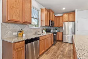 208 Callahan Ln, Leander, TX 78641 - Photo 12