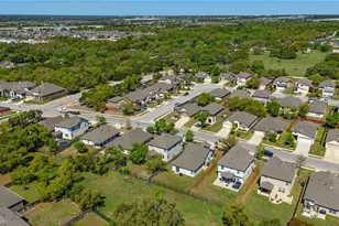 208 Callahan Ln, Leander, TX 78641 - Photo 30
