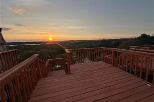 21461 Coyote Trail, Lago Vista, TX 78645 - Photo 16