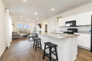 249 Calgary Ln, San Marcos, TX 78666 - Photo 10