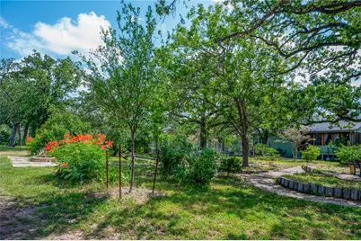 270 Dry Creek Road, Manor, TX 78653 - Photo 28