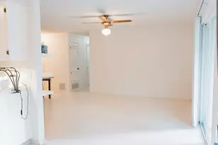 10410 Leaning Willow Dr, Austin, TX 78758 - Photo 6