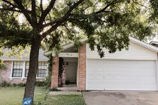 10410 Leaning Willow Dr, Austin, TX 78758 - Photo 1