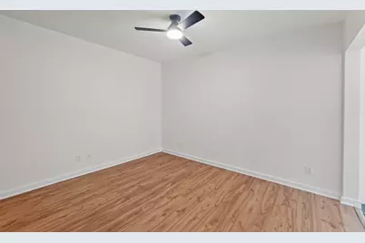 2303 East Side Drive #211, Austin, TX 78704 - Photo 14