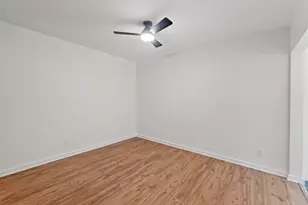 2303 East Side Dr, Austin, TX 78704 - Photo 14