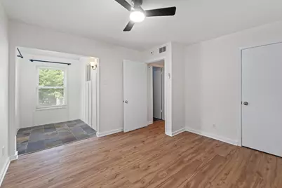 2303 East Side Drive #211, Austin, TX 78704 - Photo 16