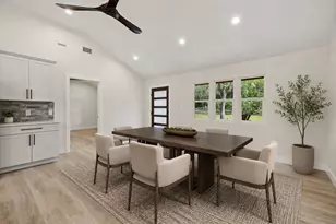20100 Siesta Shores Dr, Spicewood, TX 78669 - Photo 8