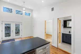 807 Keasbey St, Austin, TX 78751 - Photo 8