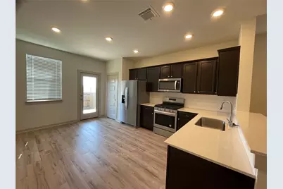 10713 Meris Lane, Austin, TX 78754 - Photo 6