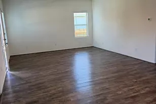 109 High Hill Cv, Georgetown, TX 78626 - Photo 6