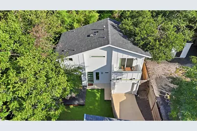 2505 E 11th Street #2, Austin, TX 78702 - Photo 16