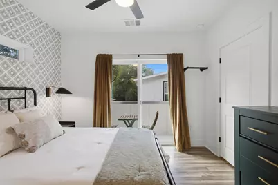 2505 E 11th Street #2, Austin, TX 78702 - Photo 6