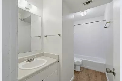 2319 Greenfield Parkway #103, Austin, TX 78741 - Photo 14