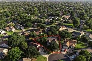 110 Hale Ct, Georgetown, TX 78633 - Photo 2