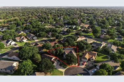 110 Hale Court, Georgetown, TX 78633 - Photo 2