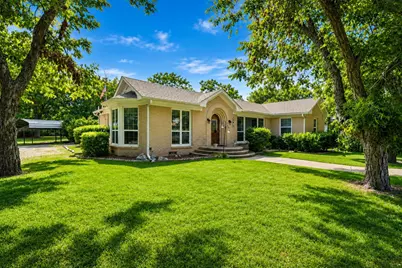 401 Donohoe Street, Granger, TX 76530 - Photo 2
