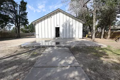 250 La Selva Drive, Elgin, TX 78621 - Photo 32