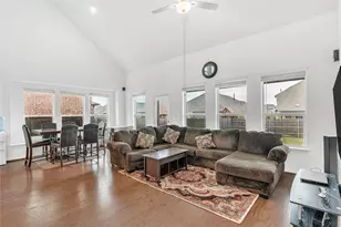 133 Lenera Dr, Liberty Hill, TX 78642 - Photo 6