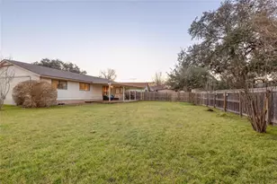 11200 Iron Oak Trail, Austin, TX 78750 - Photo 6