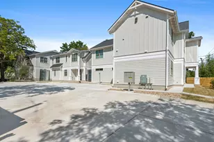 408 W 38 1/2 St, Austin, TX 78705 - Photo 38