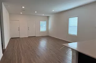 905 Big Rocky Bend, Georgetown, TX 78626 - Photo 4