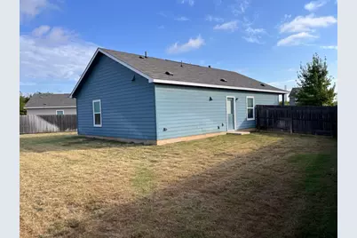 905 Big Rocky Bend, Georgetown, TX 78626 - Photo 2