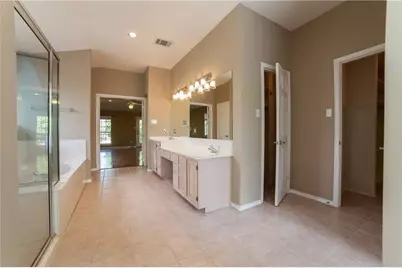 1701 Idle Hour Cove, Lakeway, TX 78734 - Photo 16