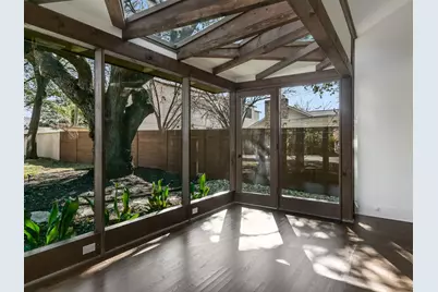 2704 Oakhurst Avenue, Austin, TX 78703 - Photo 14