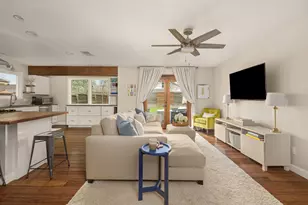 6107 Harwin Ln, Austin, TX 78745 - Photo 4