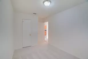 6713 Deatonhill Dr, Austin, TX 78745 - Photo 12
