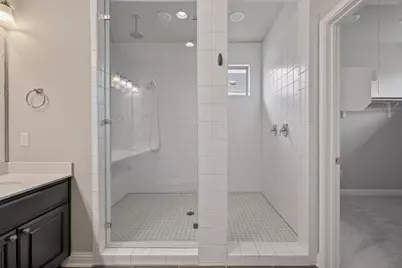 1501 Lawrence Street, Austin, TX 78741 - Photo 18