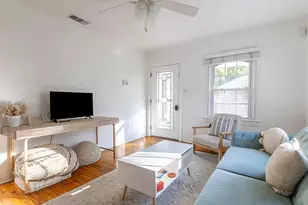 1028 E 43rd St, Austin, TX 78751 - Photo 12