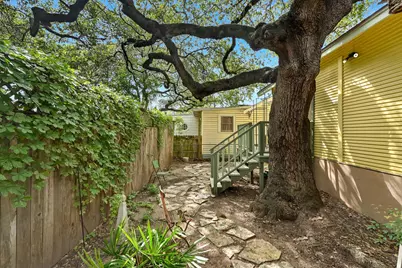 802 W Gibson Street, Austin, TX 78704 - Photo 14