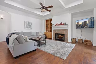 18 Tourney Ln, The Hills, TX 78738 - Photo 4