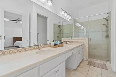 18 Tourney Lane, The Hills, TX 78738 - Photo 14